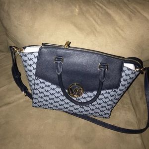 Michael Kors Hudson Satchel